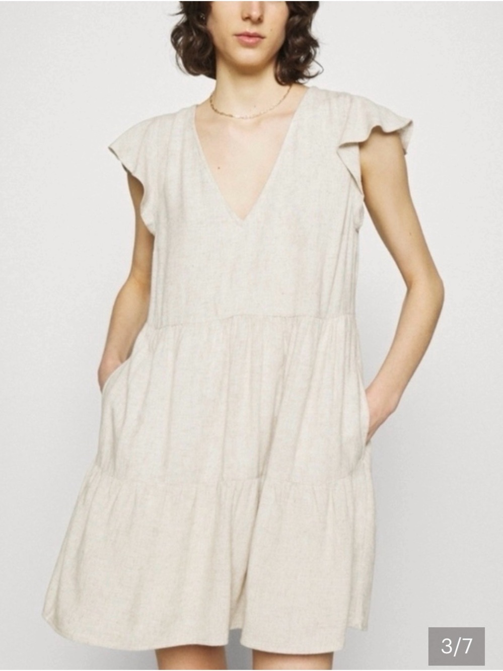 Abercrombie & Fitch V
Neck Tiered Ruffle Sleeve
Trapeze Mini Linen
 Dress XS